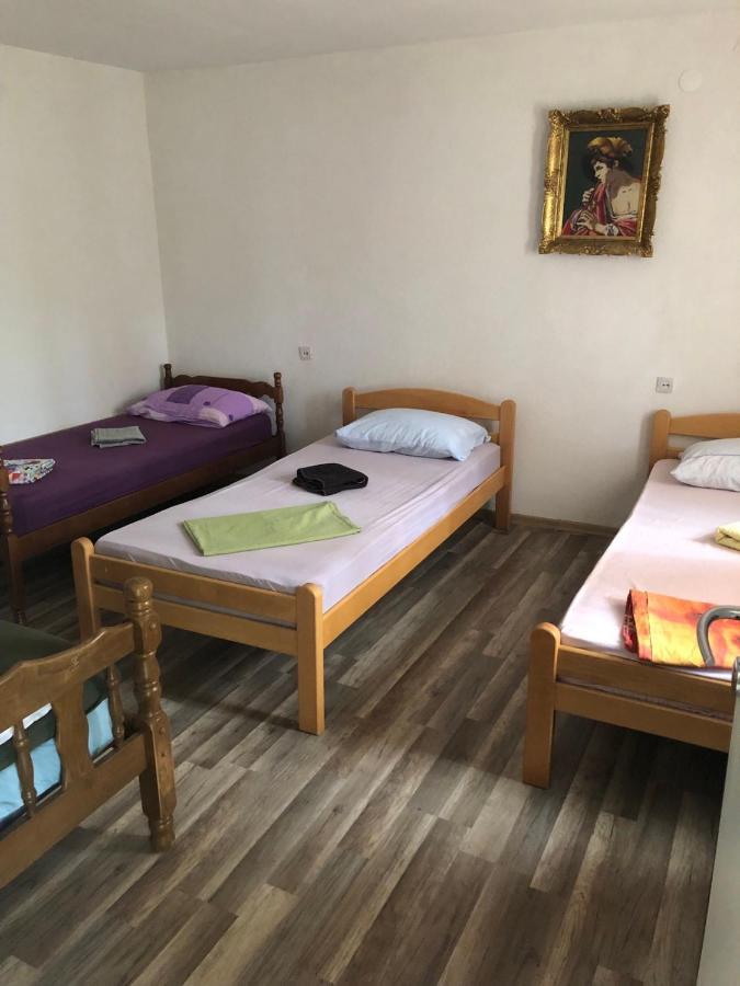 Guesthouse Star Мостар Екстериор снимка