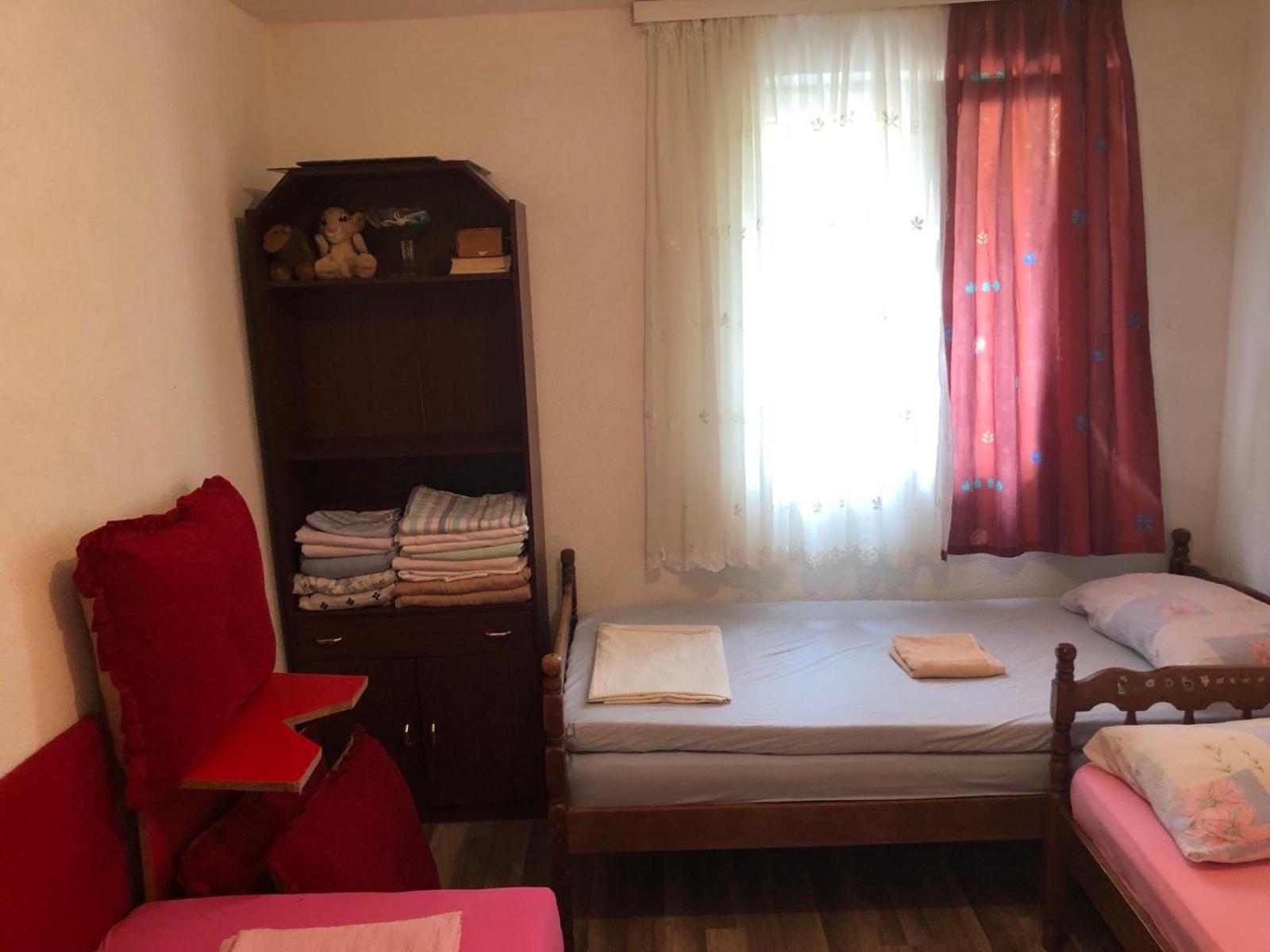 Guesthouse Star Мостар Екстериор снимка