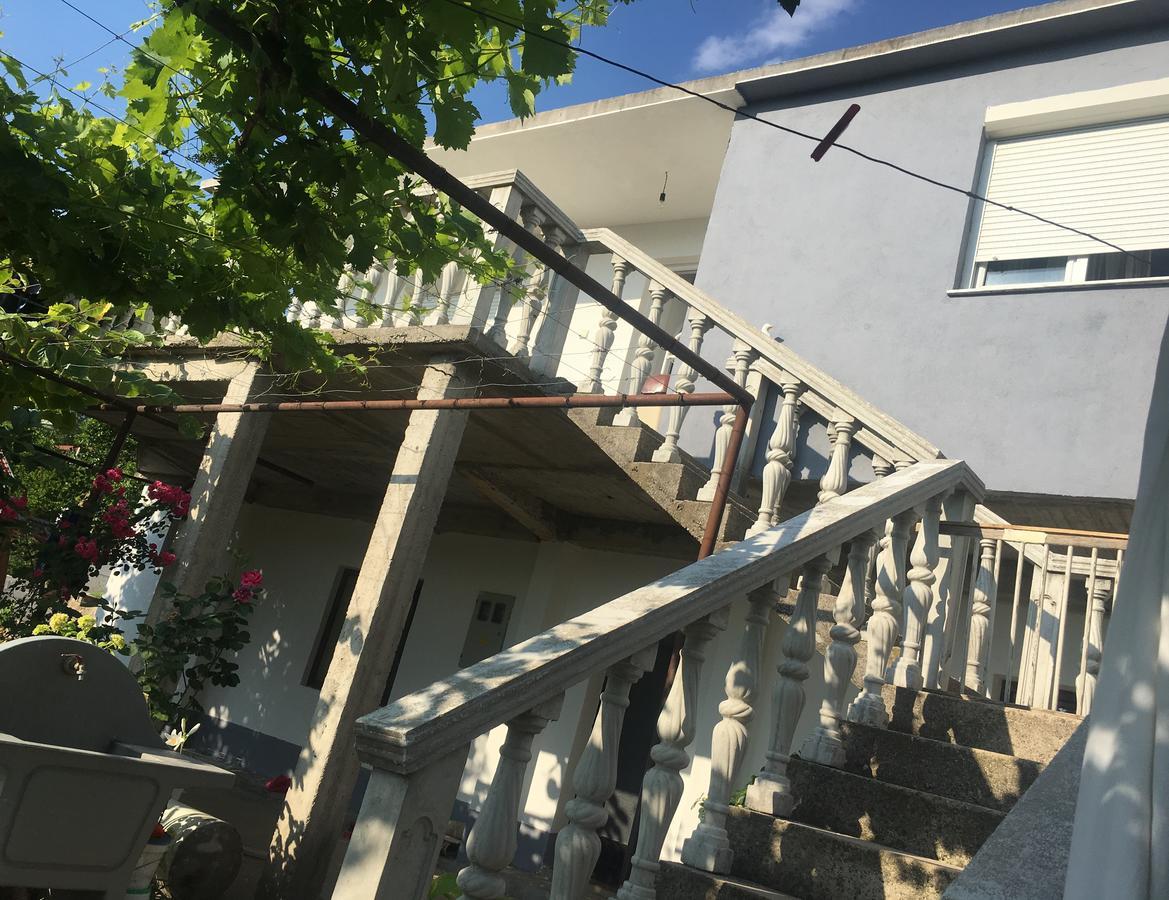 Guesthouse Star Мостар Екстериор снимка